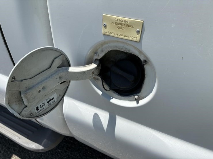 2004-ford-f250-image-7
