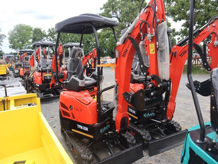 tpm-20k-mini-excavator-image-1