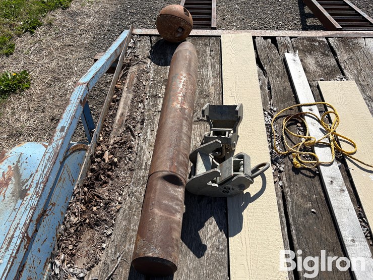 split-overhaul-ball,-lifting-clamp-and-hydraulic-breaker-image-5