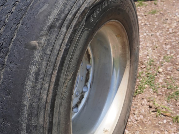 michelin-445/50r22.5-tires-&-rims-image-12