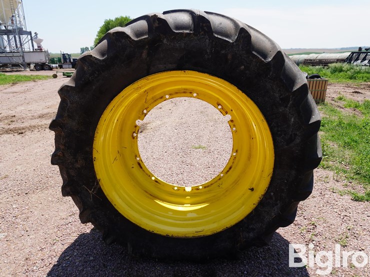 lsw-800-55r46-tire-&-rim-image-6