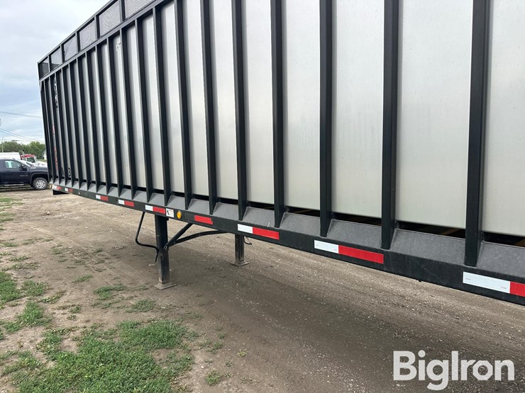 2013-meyer-9140t-boss-rt-t/a-live-bottom-forage-trailer-image-10