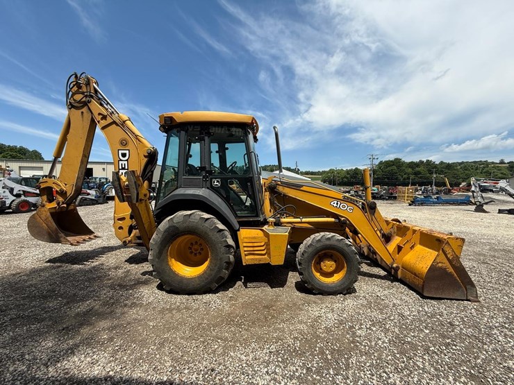 deere-410g-image-5