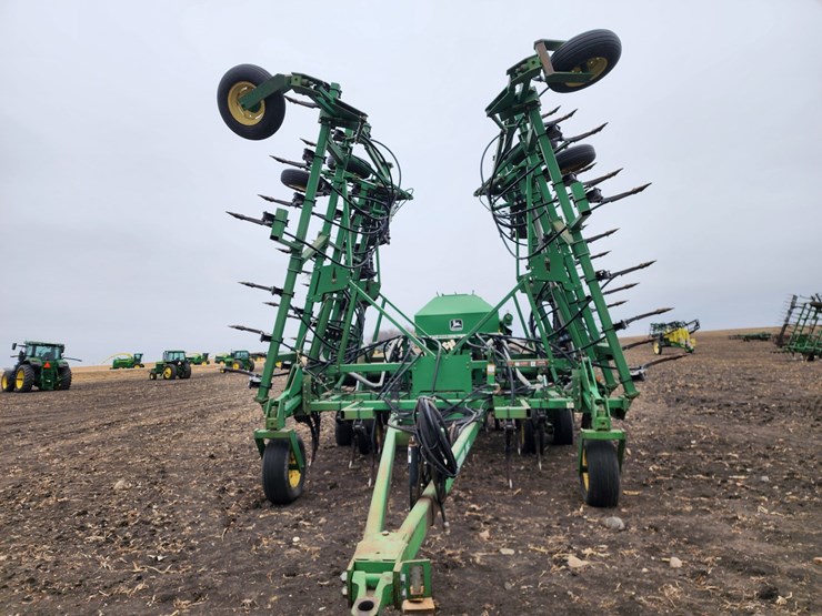 john-deere-737-image-10