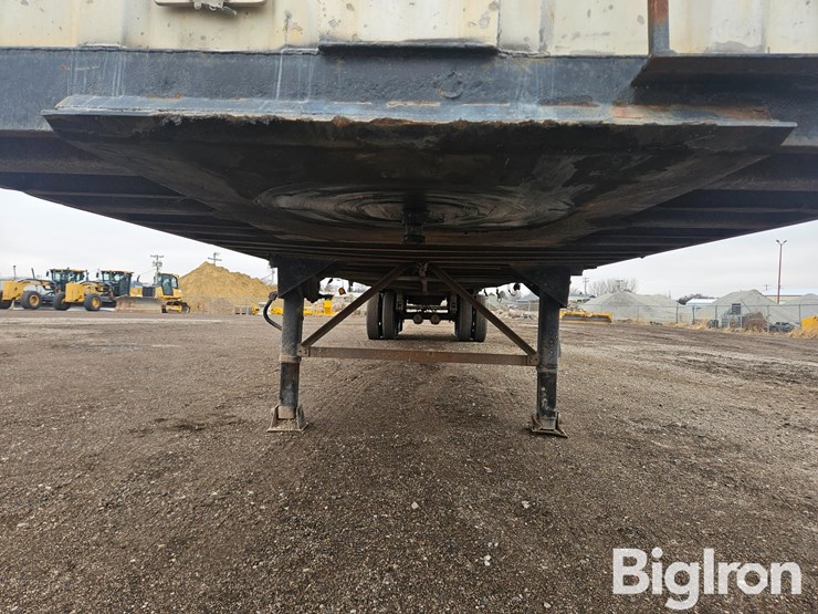 2004-assembled-t/a-end-dump-trailer-image-10
