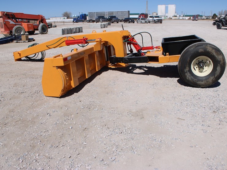 #1015-•-industrious-america-160r-12ft-grader-blade-image-7