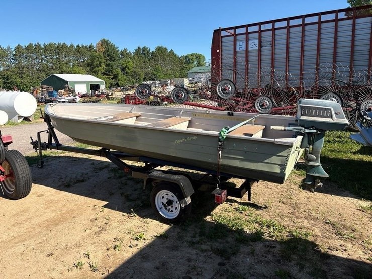 14'-aluminum-fishing-boat.-image-5