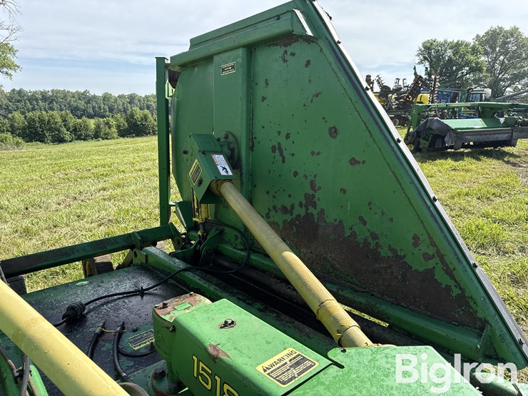 john-deere-1518-image-15