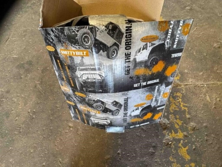 2-cargo-restraints-in-box-image-2