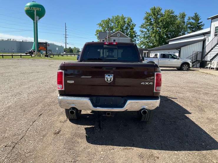 2015-dodge-ram-1500-image-4