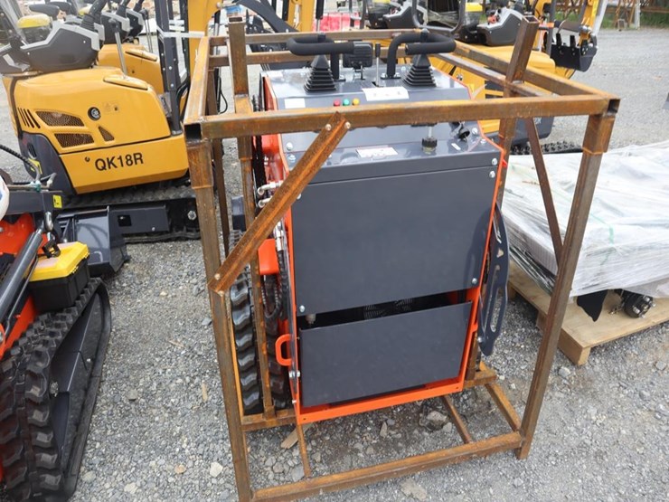 tpm-t460-stand-on-skid-steer-loader-image-4