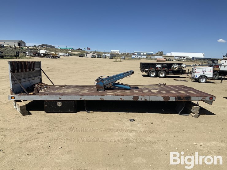 1992-peterbilt-379-image-8