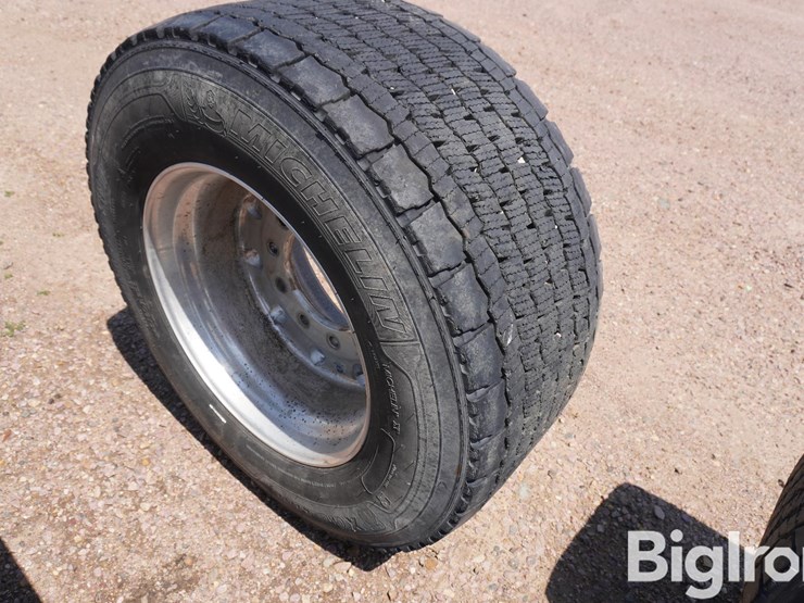 michelin-445/50r22.5-tires-&-rims-image-18