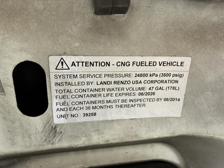 2011-chevrolet-silverado-2500-image-11