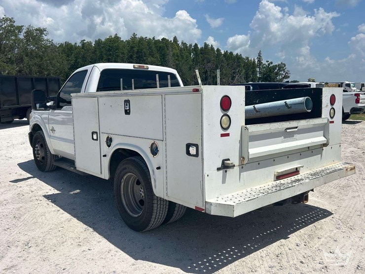 2015-ford-f350-image-4