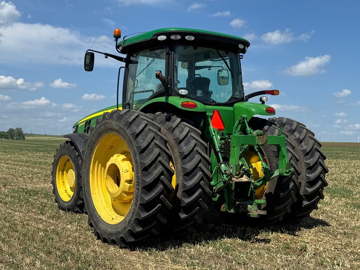 2019-john-deere-8295r-image-4