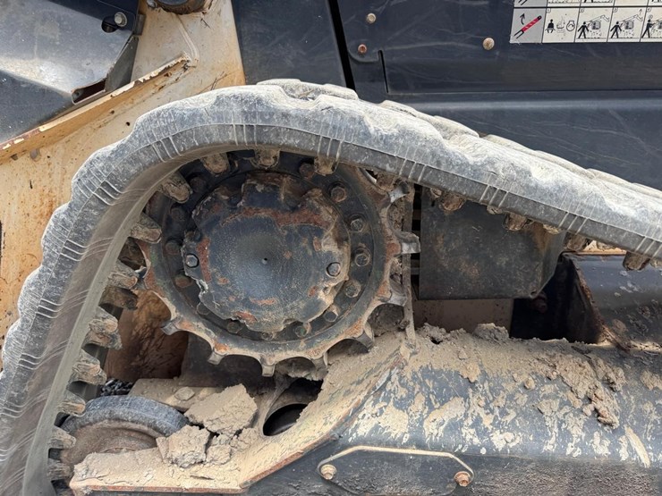 2021-bobcat-t64-image-20