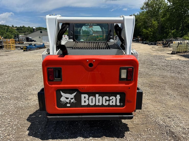 2022-bobcat-t595-image-5