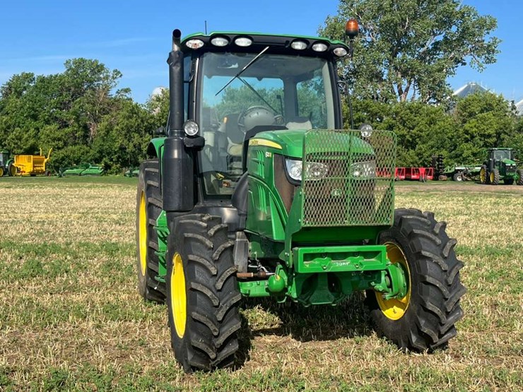 john-deere-6120r-image-15