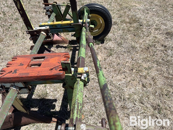 6r30"-ditcher-image-12