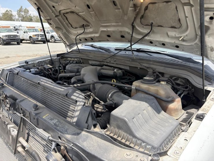 2008-ford-f550-image-7