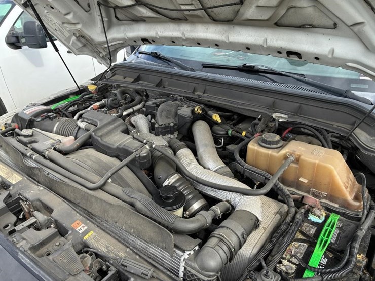 2012-ford-f550-image-6