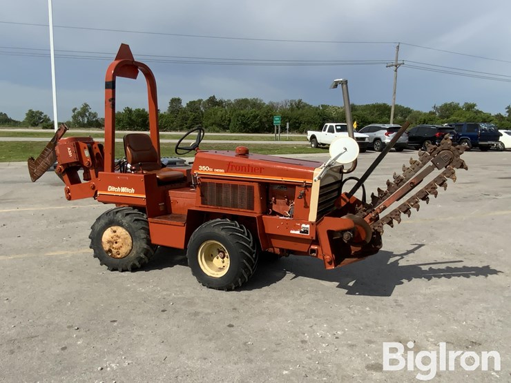 ditch-witch-350sxdd-image-3