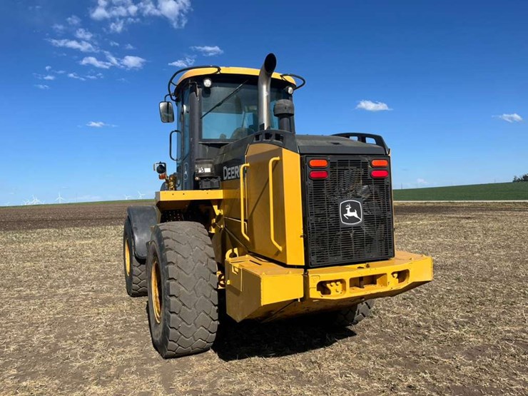 deere-524k-image-9