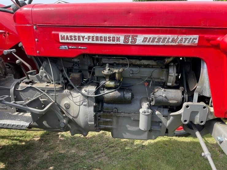 1963-massey-ferguson-65-image-8
