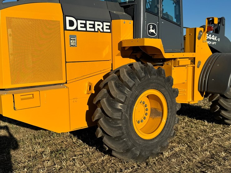 deere-544k-image-33