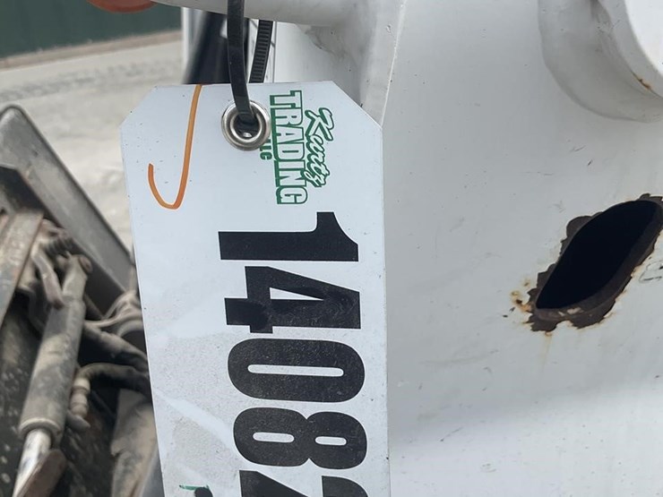 2016-bobcat-t750-image-22