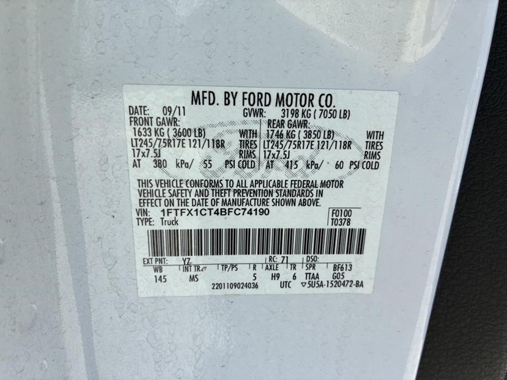 2011-ford-f150-image-21
