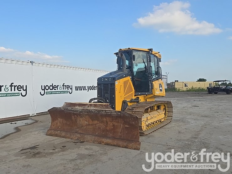 2023-deere-650-lgp-image-1