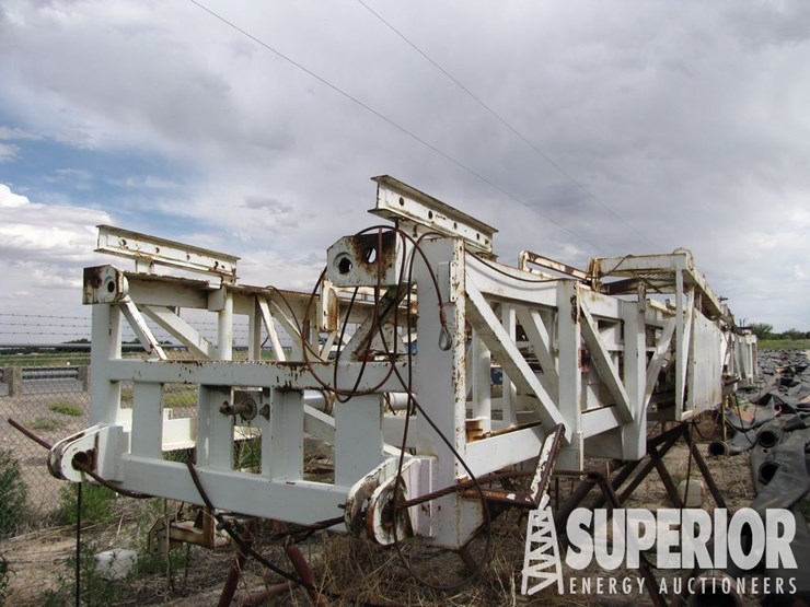 (6-52)-sj-petro-105'h-265,000#-mast,-w/-rod-&-tubi...-image-5