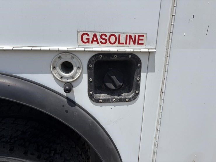 2012-ford-f450-image-6