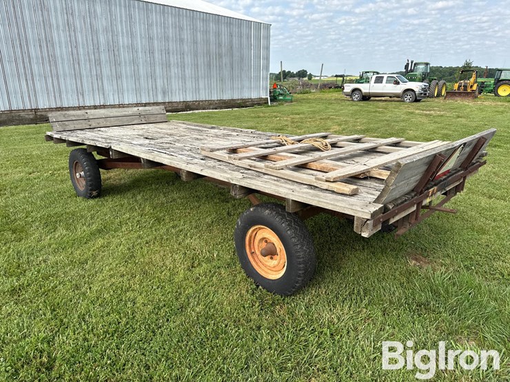 david-bradley-16'-hay-wagon-image-7