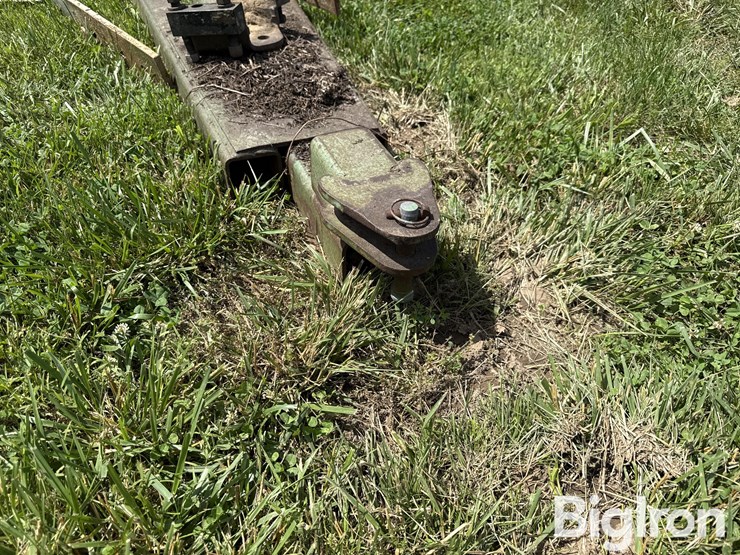 john-deere-00544-front-mount-blade-image-16