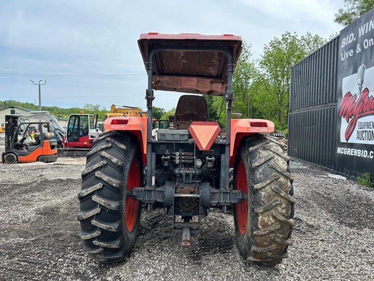 kubota-m108s-image-3