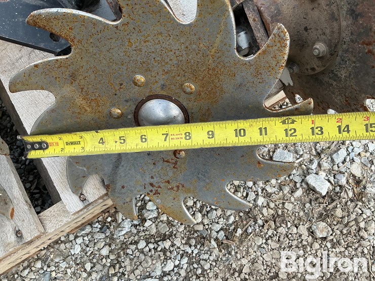 john-deere-1710-image-13