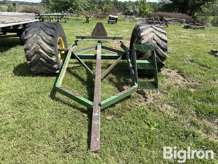 shop-built-tow-behind-cart-frame-image-2
