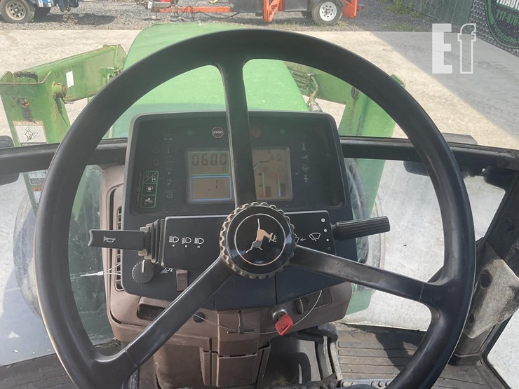 1995-john-deere-7200-image-12