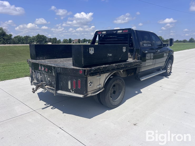 2017-ram-3500-laramie-image-5