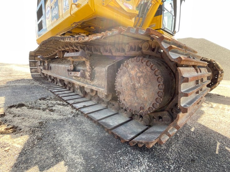 2022-komatsu-pc490-lc-11-image-10