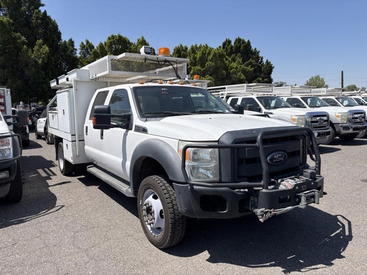 2012-ford-f550-image-2