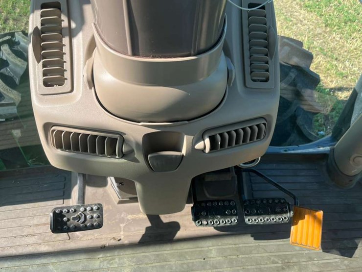 john-deere-6120r-image-30