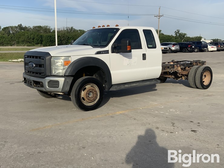 2015-ford-f550-xl-image-1