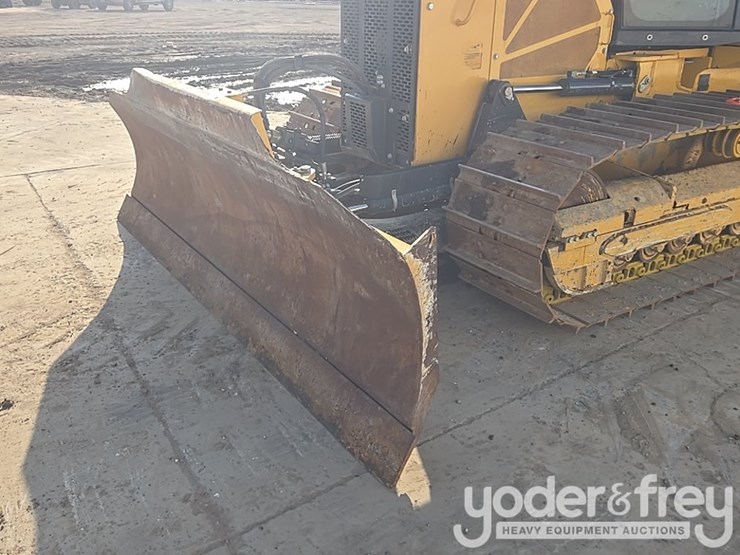 2023-deere-650-lgp-image-18