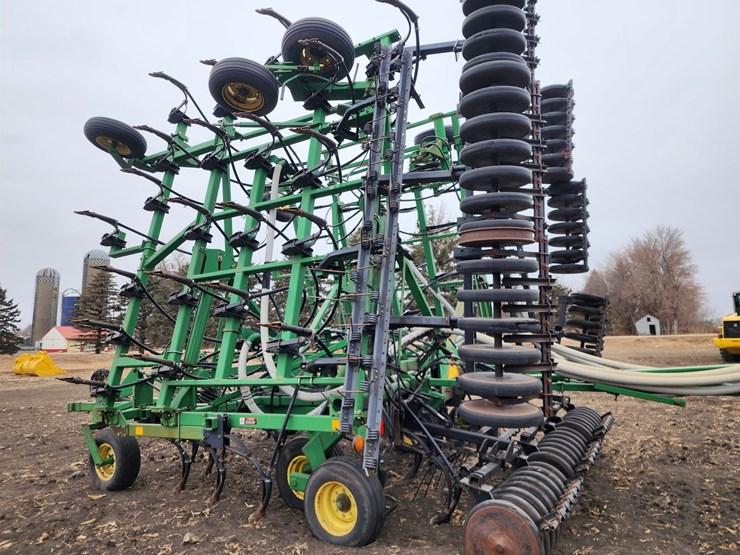 john-deere-737-image-16
