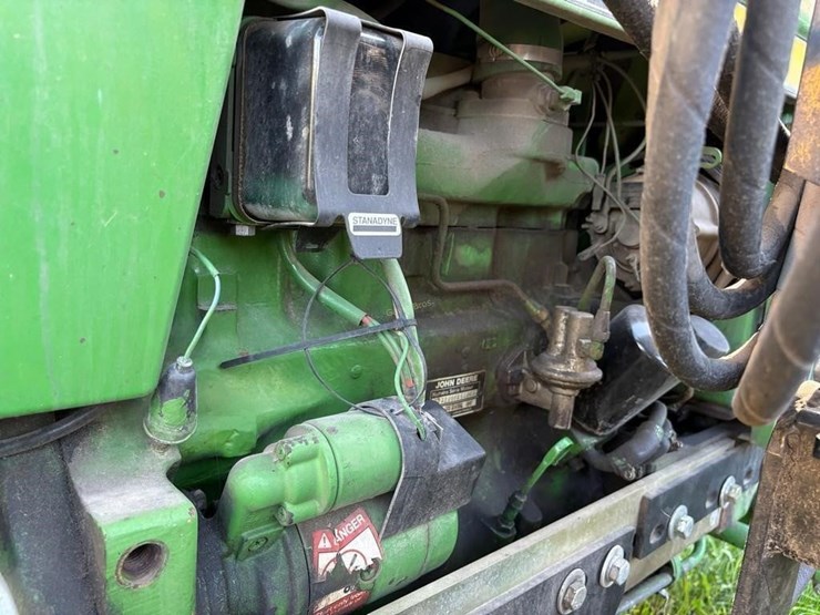 john-deere-2350-image-7