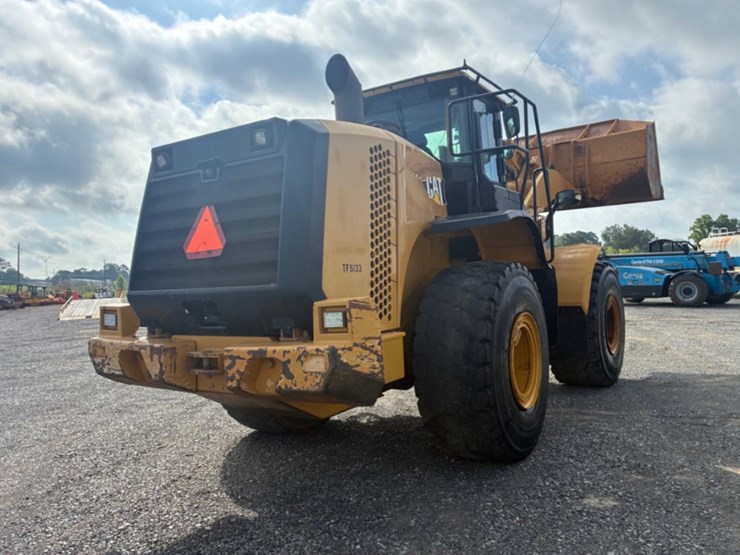 2011-caterpillar-966k-image-13
